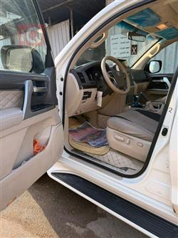 تويوتا لاندكروزر